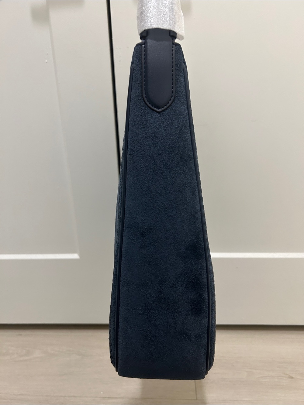Michael Kors (NWT) Nayla Medium Navy Suede Hobo Shoulder Bag - Picture 4 of 14